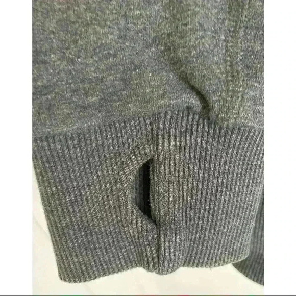 Women’s One Tooth Grey Sweatshirt Size M - Picture 4 of 10